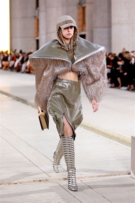 louis vuitton cruise collection 2023|louis vuitton 2023 fashion show.